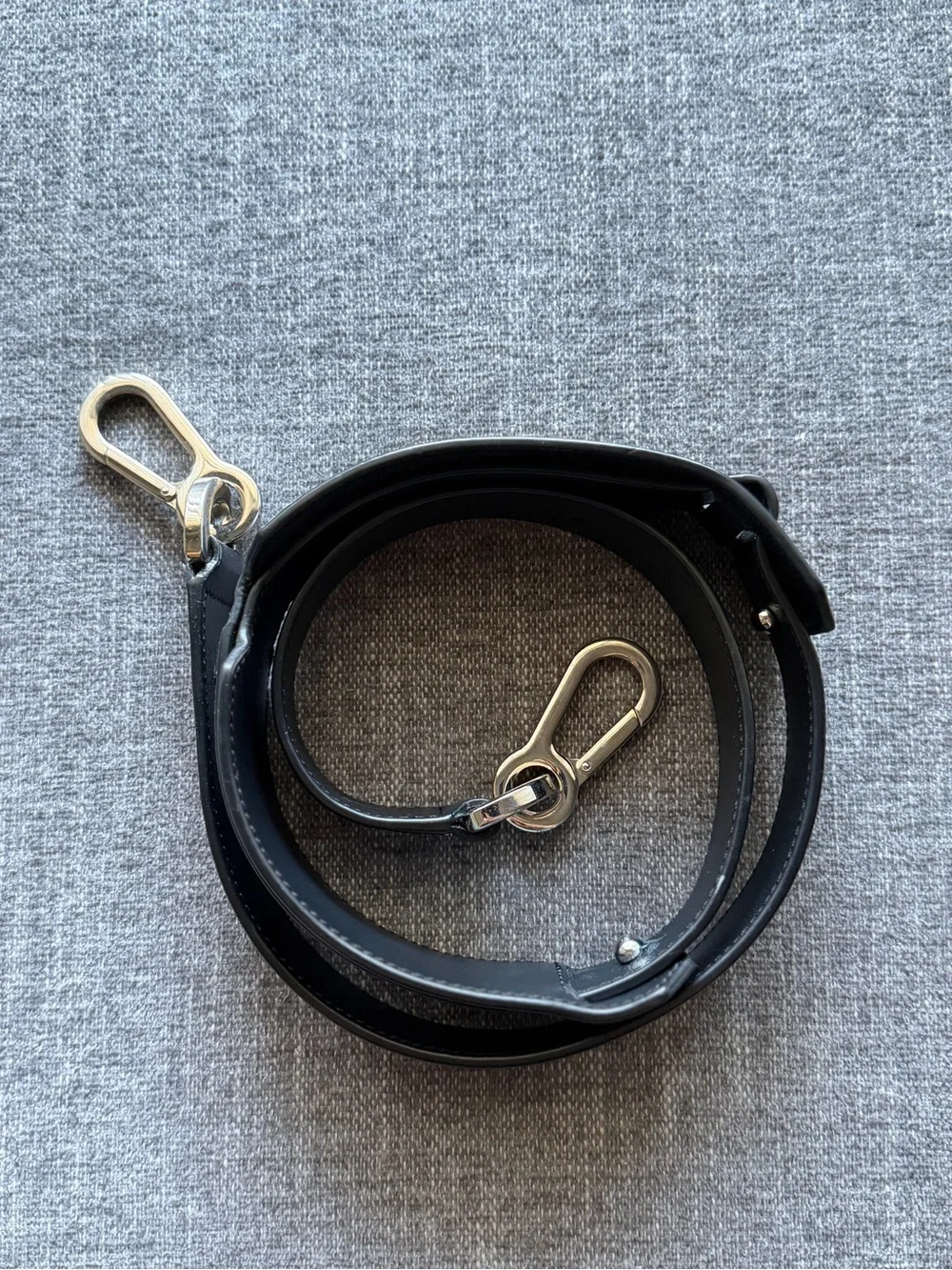 Loewe modern messenger